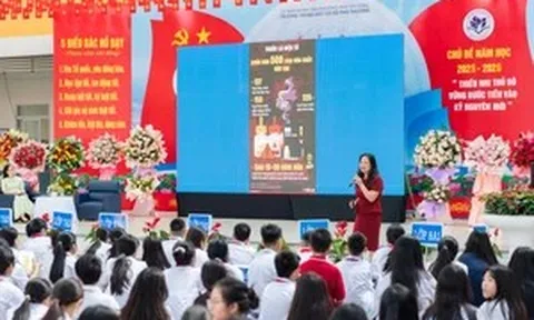 Chuyên gia cảnh báo về ‘đại dịch khói trắng’ học đường