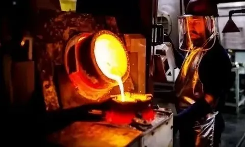 Giá vàng hôm nay 9/9/2025 thế giới tăng mạnh, trong nước 'quay đầu'; Nghị định 232 về quản lý kinh doanh vàng quy trách nhiệm cho từng nhóm đối tượng