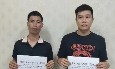 Chỉ xem CCCD rồi đến nhà người vay giao dịch, không cần giấy nợ: Công an bắt hai thanh niên cho vay lãi suất tới 438%/năm