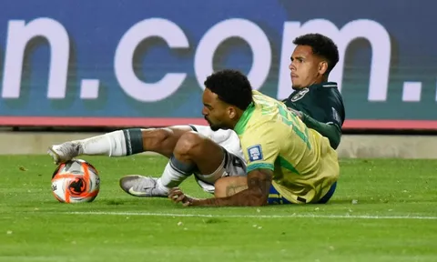 Brazil khép lại vòng loại World Cup trong hỗn loạn