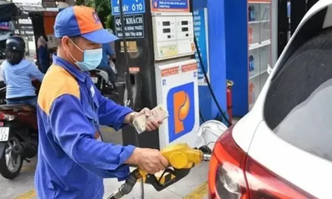 Giá xăng dầu đồng loạt giảm từ chiều nay (11/9)