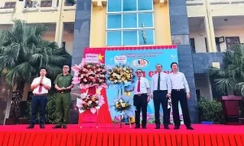 Vượt lên gian khó để giữ vững chất lượng giáo dục toàn diện