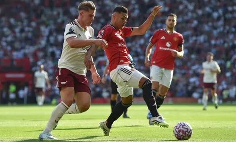 Casemiro hồi sinh ở MU