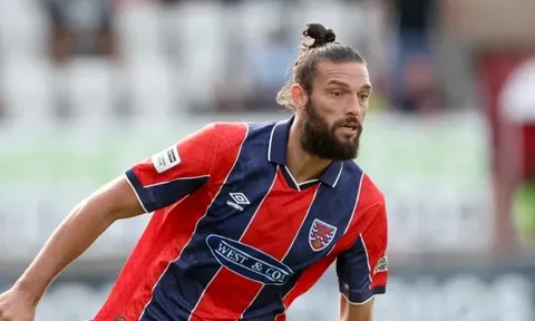 Andy Carroll sớm vỡ mộng
