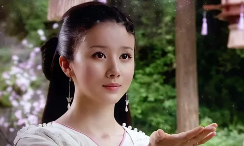 Mỹ nhân showbiz tuyên bố ly hôn, từng đưa con đi xét nghiệm ADN vì chồng chối bỏ