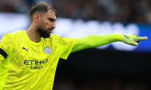 'Đẩy Donnarumma đi là quyết định ngu ngốc của PSG'
