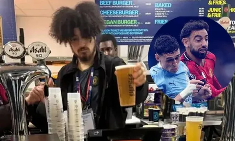 Man City đuổi việc nhân viên mặc áo MU