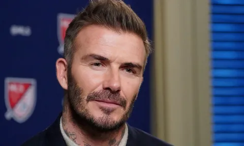 Beckham muốn người Qatar mua lại MU