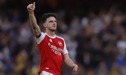 Rice dẫn dắt Arsenal, để lại khoảng trống ám ảnh MU