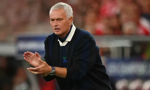 Benfica đẩy nhanh đàm phán Mourinho, mơ tái hợp Bernardo Silva