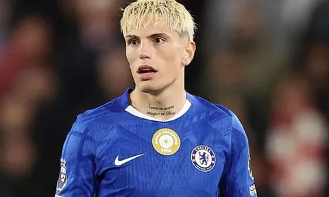 Garnacho bất lực trong ngày Chelsea bị Bayern nhấn chìm