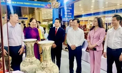 Hơn 30 quốc gia tham dự Hội chợ quốc tế Quà tặng hàng thủ công mỹ nghệ Hà Nội 2025