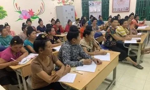 Nâng cao nhận thức, chuyển biến hành động trong công tác xóa mù chữ