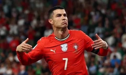 Hành động đẹp của Ronaldo