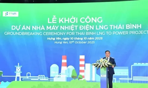 Nhà máy nhiệt điện LNG Thái Bình 2,7 tỷ USD vừa khởi công lại muốn lùi thời hạn vận hành vì không kịp đặt hàng turbine