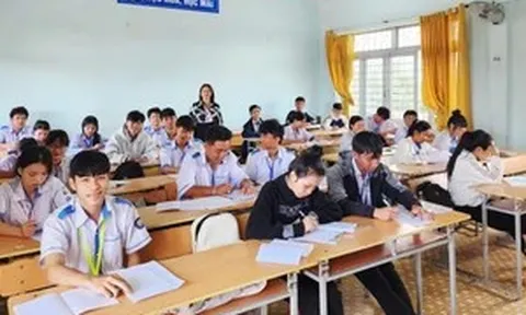 Trường THPT Phan Chu Trinh - Cư Jút vượt khó bảo đảm chất lượng dạy học
