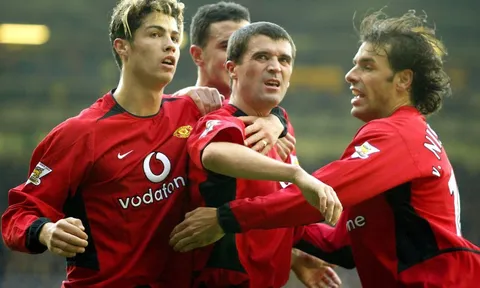 Hai cầu thủ MU được Liverpool treo áo đấu ở Anfield