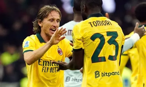 Modric cùng đồng đội thăng hoa