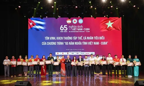 Tổng kết chương trình vận động ủng hộ nhân dân Cuba và trao giải sáng tác ca khúc Việt Nam-Cuba