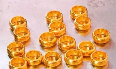 Bắt giữ đối tượng mang 16 chiếc nhẫn vàng nhập cảnh vào Việt Nam