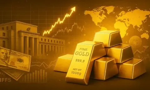 Giá vàng hôm nay 21/10/2025 tăng 'dựng đứng' đầu tuần mới, sau sóng bán mạnh, thị trường giá lên của vàng còn kéo dài?