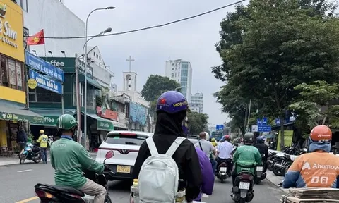 Ứng dụng gọi xe giá rẻ gây áp lực cho các ông lớn Grab, Be...