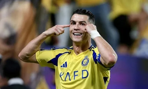 Ronaldo là 'ông vua thương mại'
