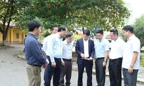 Phó Chủ tịch tỉnh Phú Thọ chỉ đạo sửa chữa cơ sở vật chất một số trường THPT