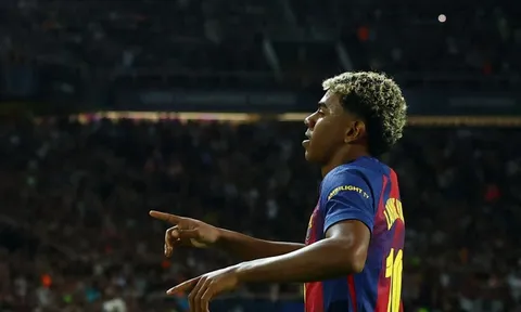 Yamal là cơn ác mộng của Mbappe