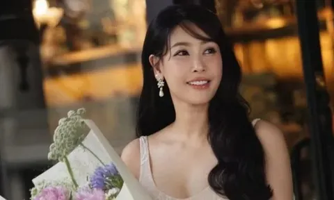 Nhan sắc trẻ trung của Hoa hậu Hà Kiều Anh