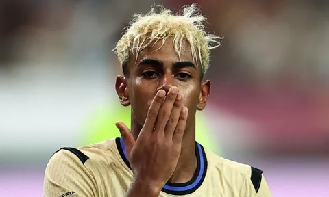 Barcelona cảnh giác với tài năng của chính mình