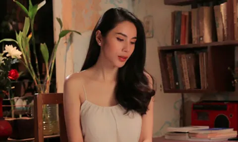 Điều kỳ lạ về ca sĩ Thủy Tiên giữa lúc Công Vinh đi học