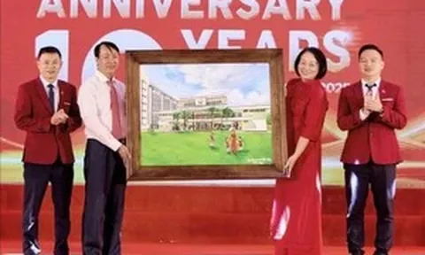 Kỷ niệm 10 năm thành lập Trường Tiểu học, THCS và THPT Victory