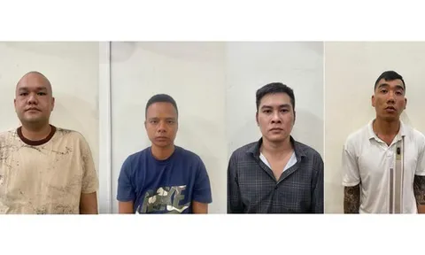 Được thuê mở nhiều tài khoản ngân hàng, quét sinh trắc học để chuyển khoản bất kể ngày đêm, giao dịch tổng 256 tỷ đồng: 17 người bị truy nã, khởi tố