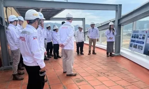 Anh cam kết sẵn sàng hỗ trợ Việt Nam trên hành trình tiến tới tương lai năng lượng sạch