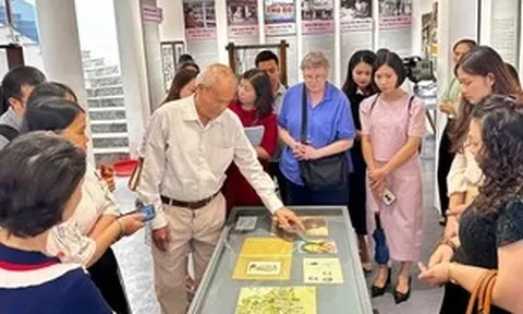 Bảo quản tư liệu ảnh: Đừng để thành bài học xót xa