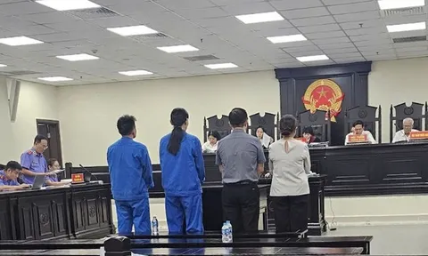 Cái giá phải trả cho nữ cán bộ nhận 2 tỷ đồng "chạy án" cho 6 người