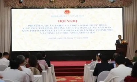 Nâng cao hiệu quả giáo dục chính trị tư tưởng cho học sinh, sinh viên