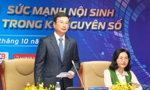 Phó Thống đốc NHNN: “Từ khoản tiết kiệm nhỏ bé của người dân, ngân hàng đã tạo nên dòng vốn khổng lồ chảy vào sản xuất kinh doanh, nông nghiệp, giáo dục, y tế,...”