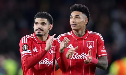 Đối thủ ngỡ ngàng trước màn 'lột xác' của MU