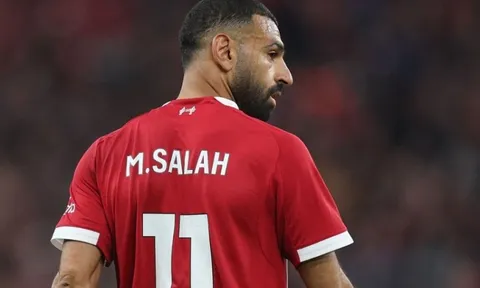 Đề nghị 150 triệu bảng làm rung chuyển Liverpool