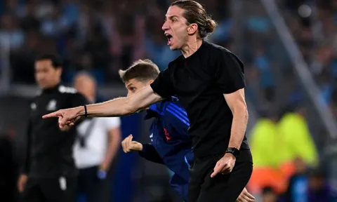 Một bước nữa để Filipe Luis đi vào lịch sử