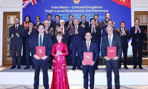 Sau đơn hàng 32 tỷ USD tại Mỹ, tỷ phú Nguyễn Thị Phương Thảo lại có HĐ lớn ở nền kinh tế thứ 6 thế giới