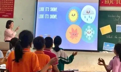 Dạy - học tiếng Anh bắt buộc từ lớp 1: Tháo gỡ 'điểm nghẽn' về đội ngũ