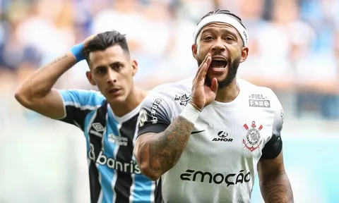 Depay bị tố làm cô gái có bầu rồi 'lặn mất tăm'