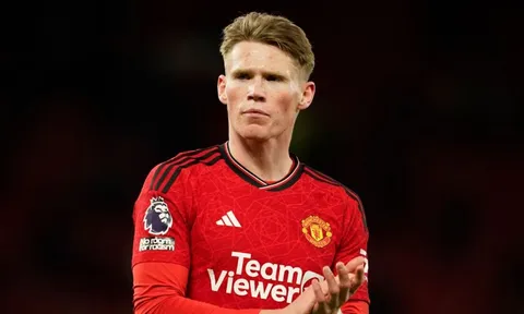 Thảm họa 'McFred' hủy hoại McTominay ở MU