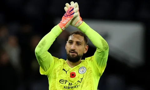 Sai lầm khó chấp nhận của Donnarumma