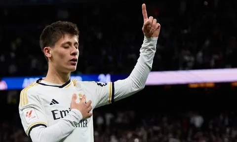 Guler khiến Real Madrid phải trả thêm tiền