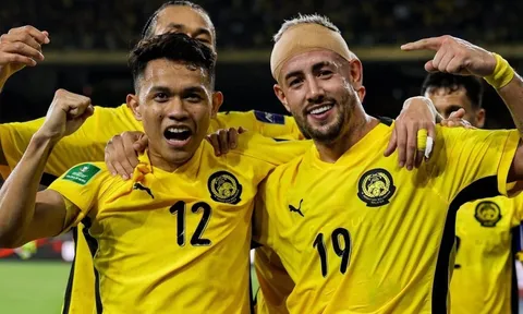 Cầu thủ nhập tịch Malaysia bị cấm thi đấu được săn đón