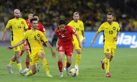 Bóng đá Malaysia đốt tiền cho một vụ kiện vô vọng?